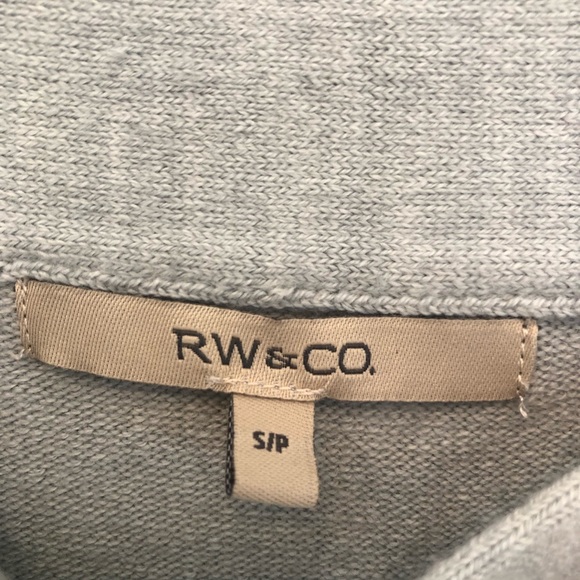 RW & CO. grey sweater - Picture 7 of 9